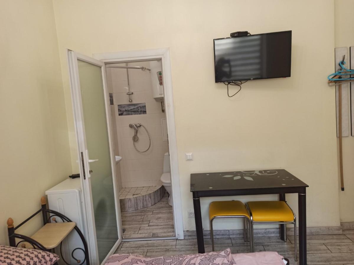 Smart Yellow Apartment-15 Хв Від Жд Вокзалу Lviv Luaran gambar